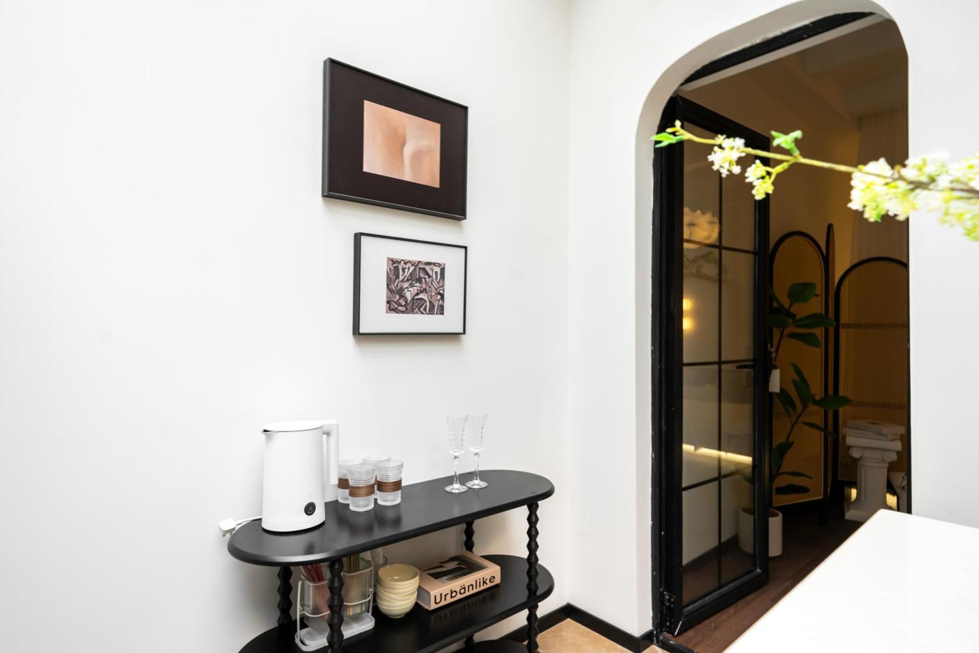 Apartment Molly - Nanjing West Road Jing'an Temple Townhouse Near Subway