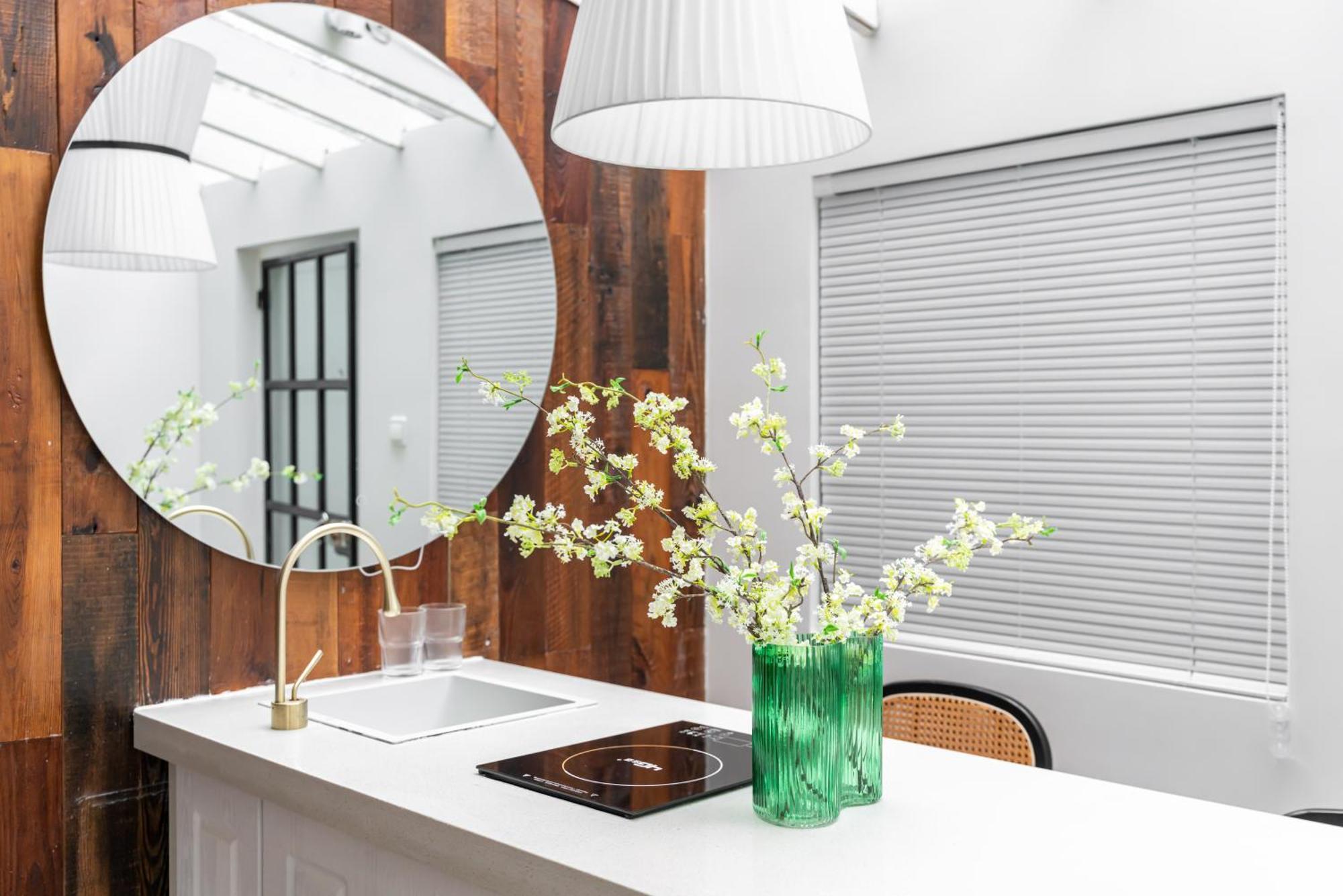 Apartment Molly - Nanjing West Road Jing'an Temple Townhouse Near Subway *