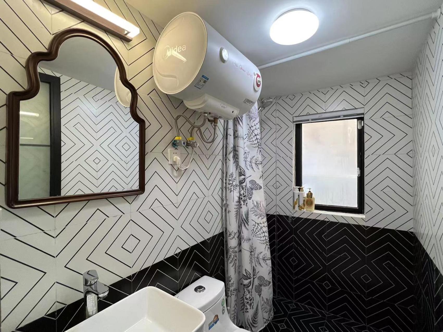 Apartment Molly - Nanjing West Road Jing'an Temple Townhouse Near Subway Shanghai